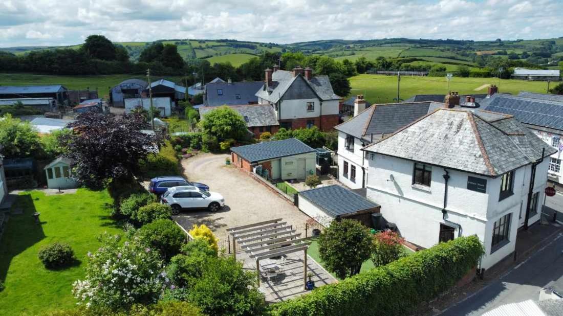 Exmoor House Bed & Breakfast Wheddon Cross Exterior photo